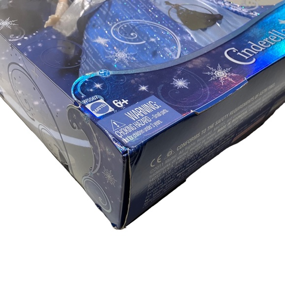 NEW Cinderella Holiday Princess 2012 Disney Mattel - Picture 6 of 10